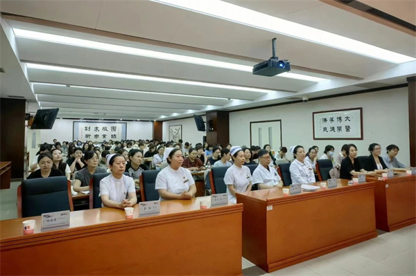 护理资讯 | 西苑医院举办中医全息刮痧临床护理应用及推广培训班